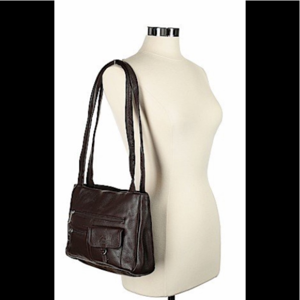 SALE !!!Brand new Stone Mountain shoulder bag..
